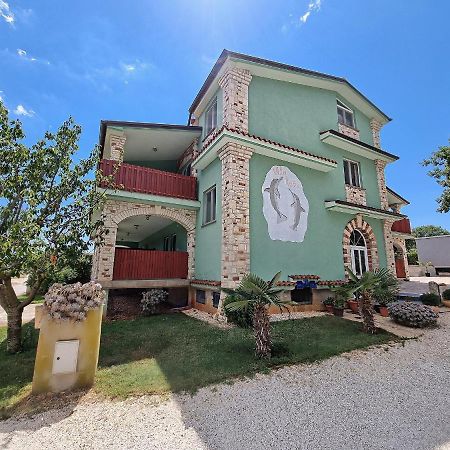 Ferienwohnung Apartman 2 Ližnjan Exterior foto