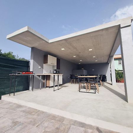 Ferienwohnung Apartman 2 Ližnjan Exterior foto